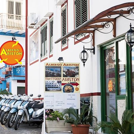 Hotel Ariston Isola di Ustica Екстер'єр фото