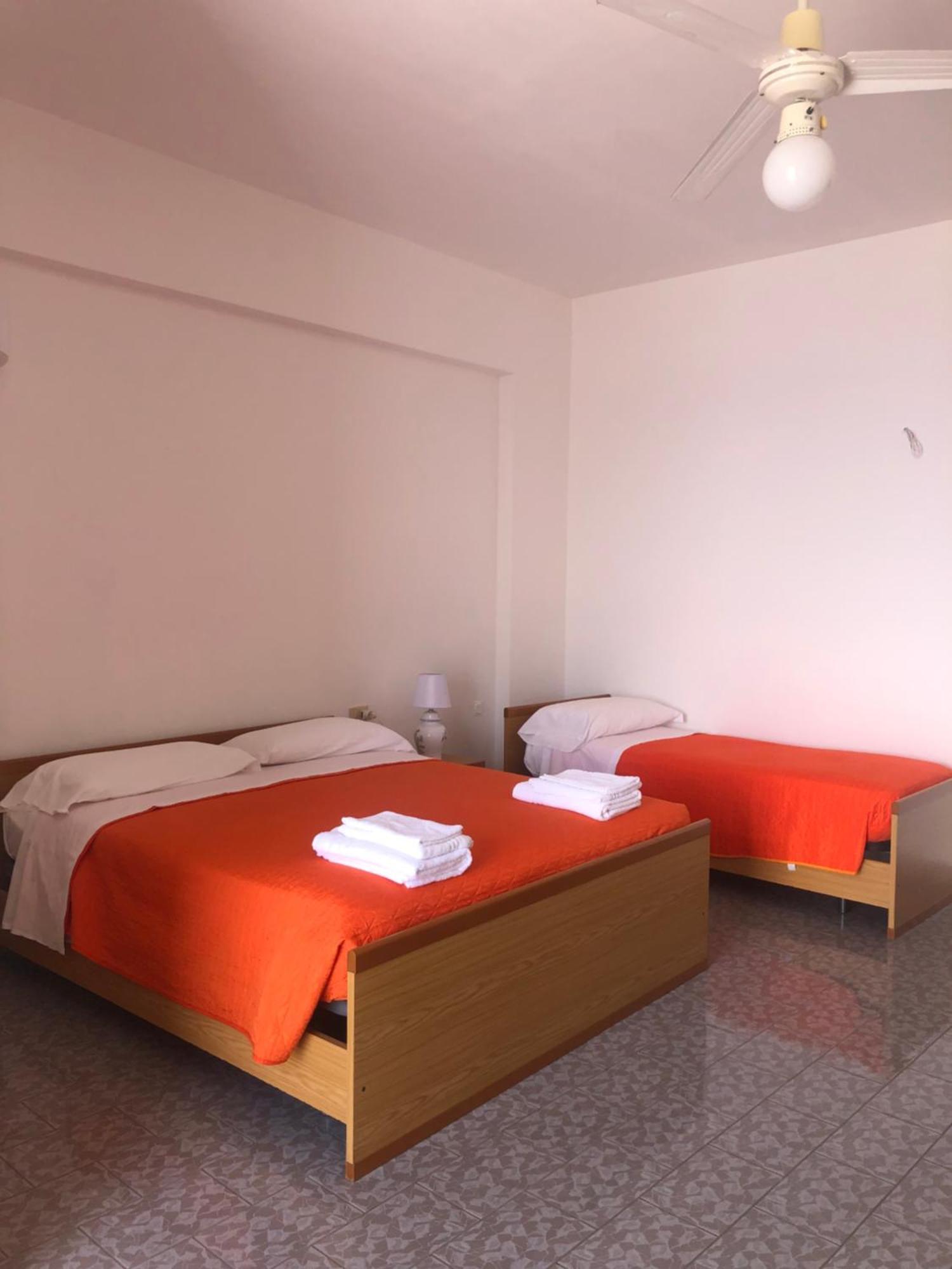 Hotel Ariston Isola di Ustica Екстер'єр фото